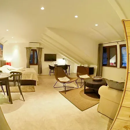 Apartment Royal *